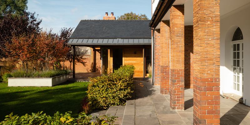 Toni Moses Design Building In Garden Cover